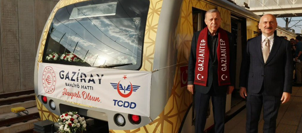 BAKANI KARAİSMAİLOĞLU:  MEGA PROJELERLE 2022’YE İMZAMIZI ATTIK