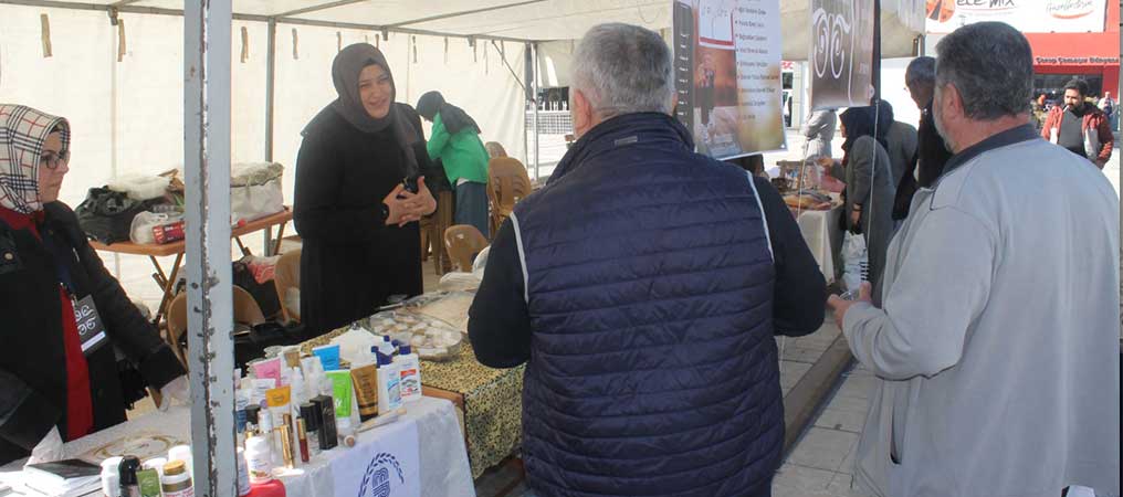 Kadın Kooperatifi'nden İhtiyaçlı Kişiler İçin Kermes