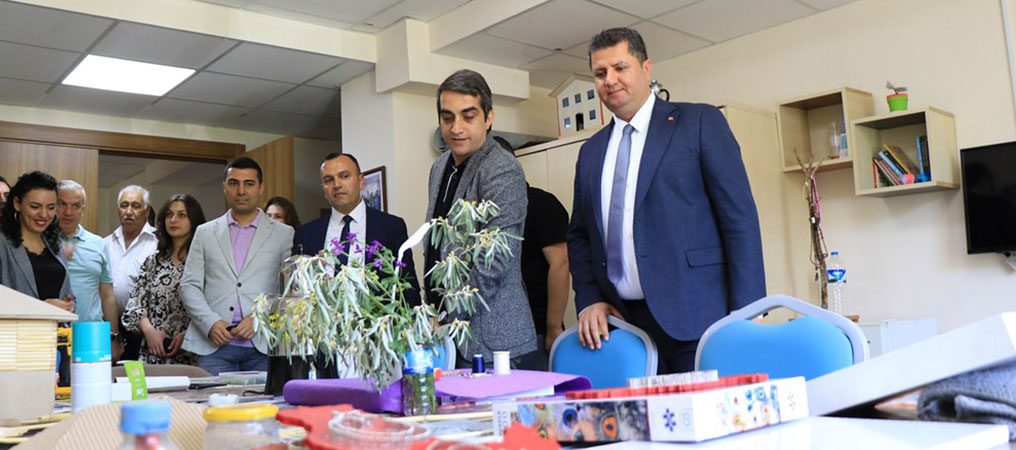 Kemah Huzurevi Sakinlerine Ziyaret