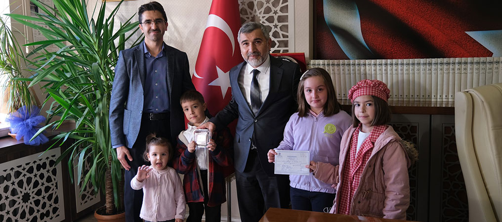 Minik Yüreklerden Gazze'ye Büyük Destek 