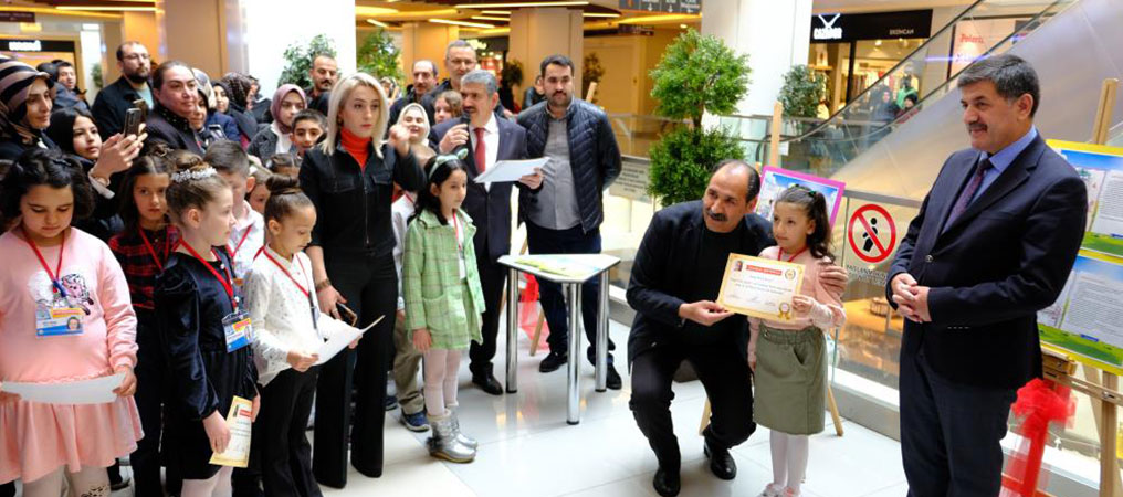 Minik Yüreklerden Kocaman Fedakârlık 