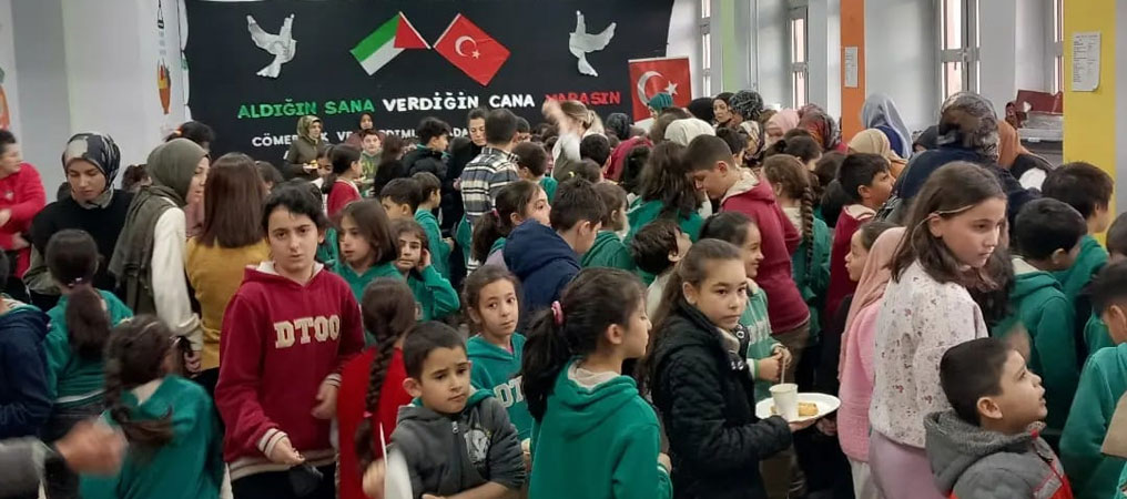 Minikler, Gazzeli Kardeşlerini Unutmadı