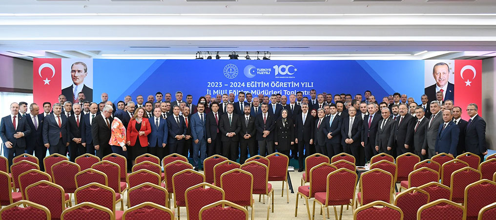 Müdür Kartal,  Millî Eğitim Müdürleri Toplantısına Katıldı