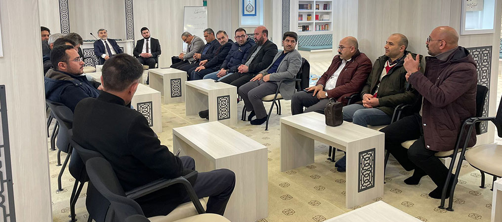 Okul Müdürleri ve Öğretmenlerle Değerlendirme Toplantısı Yapıldı