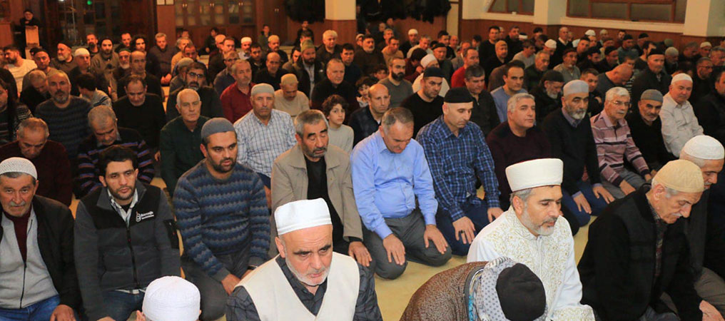 Osmanlı’dan Miras “Enderun Usulü Teravih Namazı” Kılınıyor