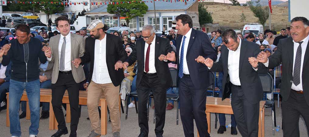 Otlukbeli de Yaz Şenlikleri Coşkulu Geçti