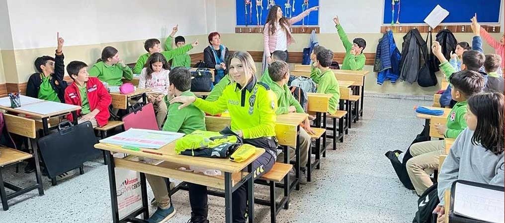 Öğrenci ve Öğretmenler Bilgilendirildi