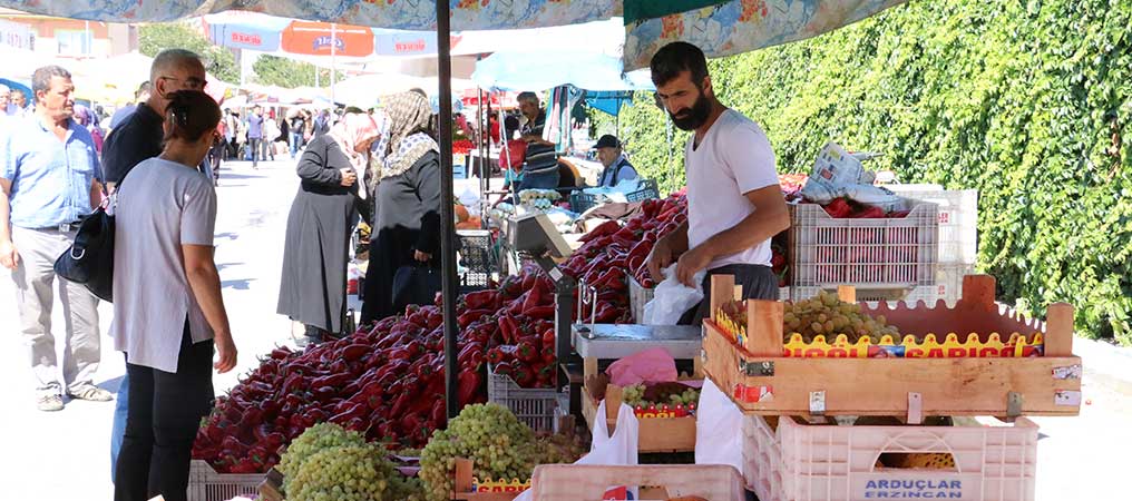 Pazarlarda Alıcıların Tercihi Yerli Ürünler