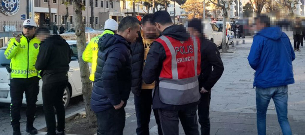 Polis Ekipleri Okul Çevrelerinde Denetimlere Devam Ediyor