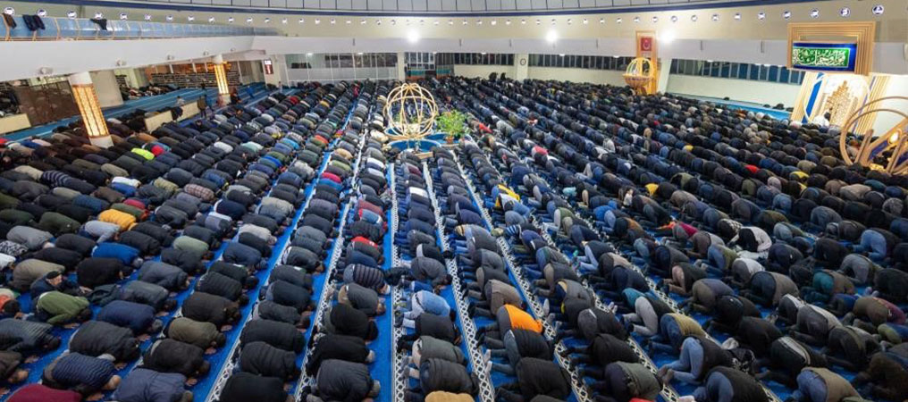 Ramazan Ayının Son Cuma Namazı Kılındı
