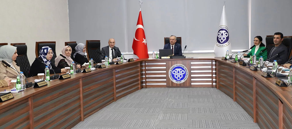Rektör Levent, Engelli Öğrenci Birimi Komisyonu ve Öğrenciler İle Bir Araya Geldi