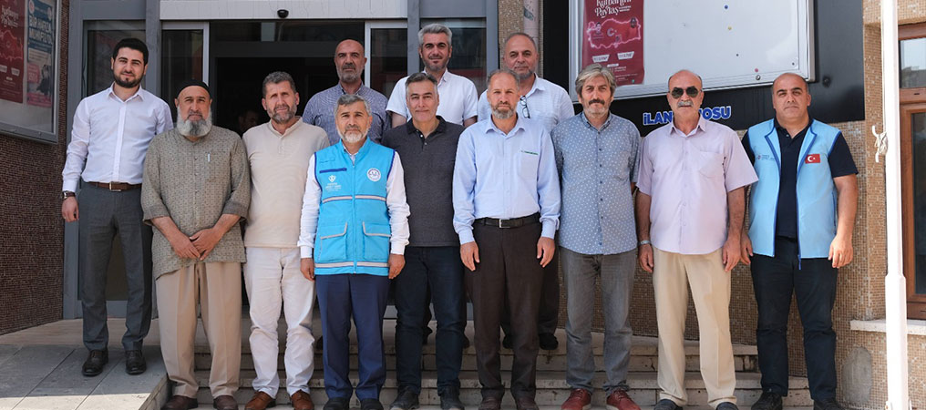 STK’lardan “Diyanet’in Cuma Günü Mesai Saati ve Ders Düzenlemesi” Çağrısına Destek