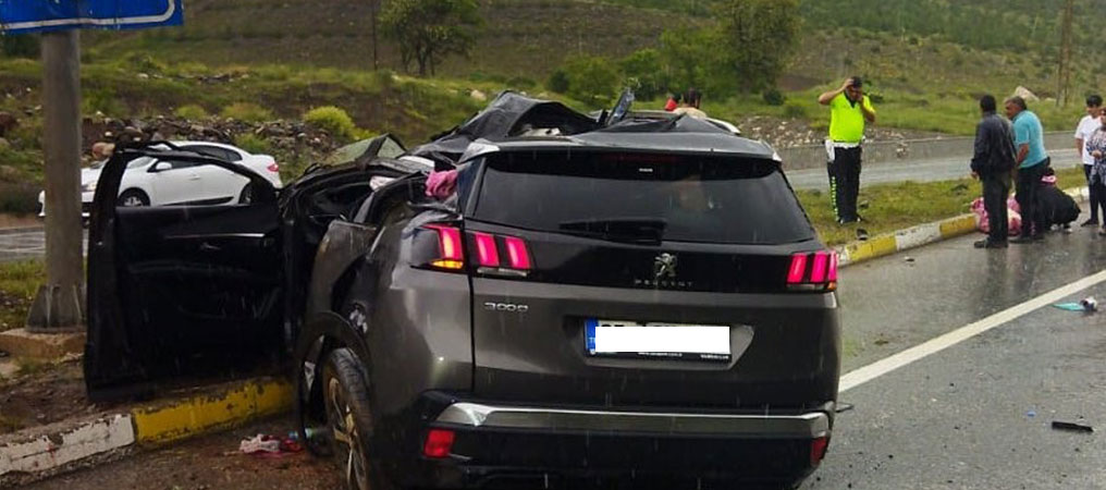 Sakaltutan’da Trafik Kazası: 1 Ölü, 2 Yaralı