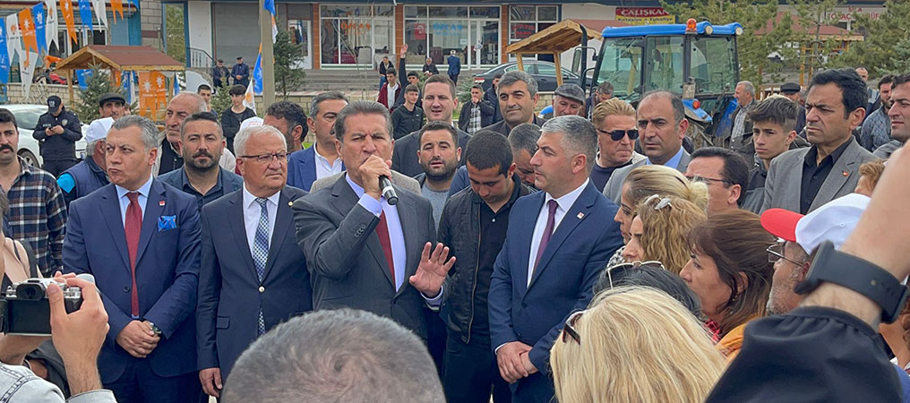 Sarıgül Otlukbeli’de Halka Hitap Etti