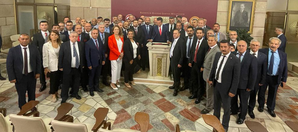 Sarıgül, TBMM Başkanlık Divanında En Genç Milletvekili Olarak Görev Yaptı