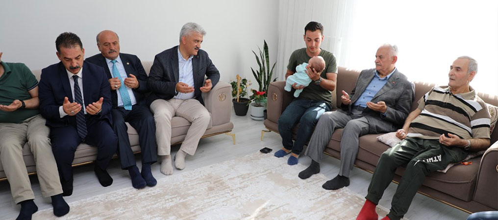 Son Başbakan Binali Yıldırım’dan Aile Ziyareti