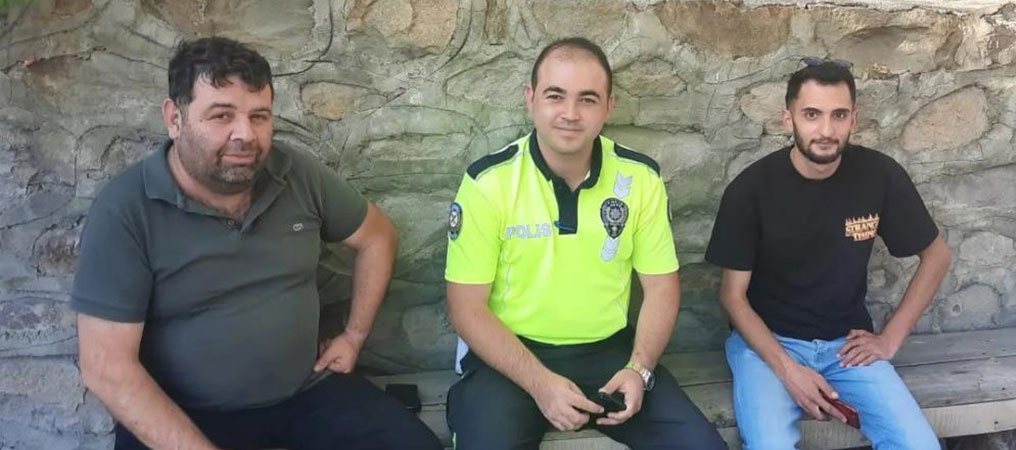 Sürücülere Mola, Uyarı ve Çay İkramı