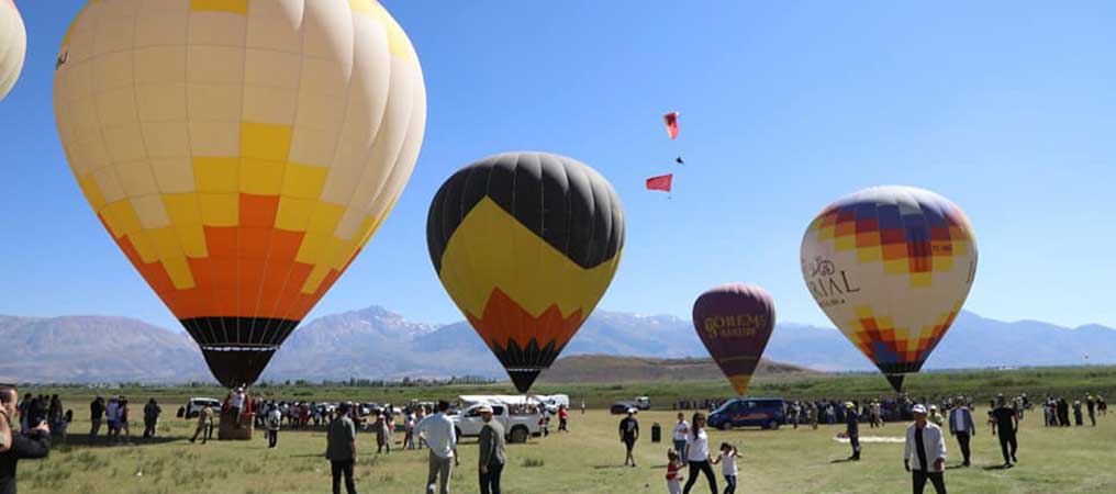 Sıcak Hava Balonları Erzincan Semalarında Uçtu