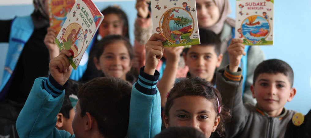 TDV ’den Hediyem Kitap Olsun Kampanyasıyla 81 İlde 200 Kütüphaneye Destek