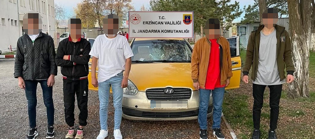 Taksi İle Kaçak Göçmen Taşımacılığı: 3 Gözaltı