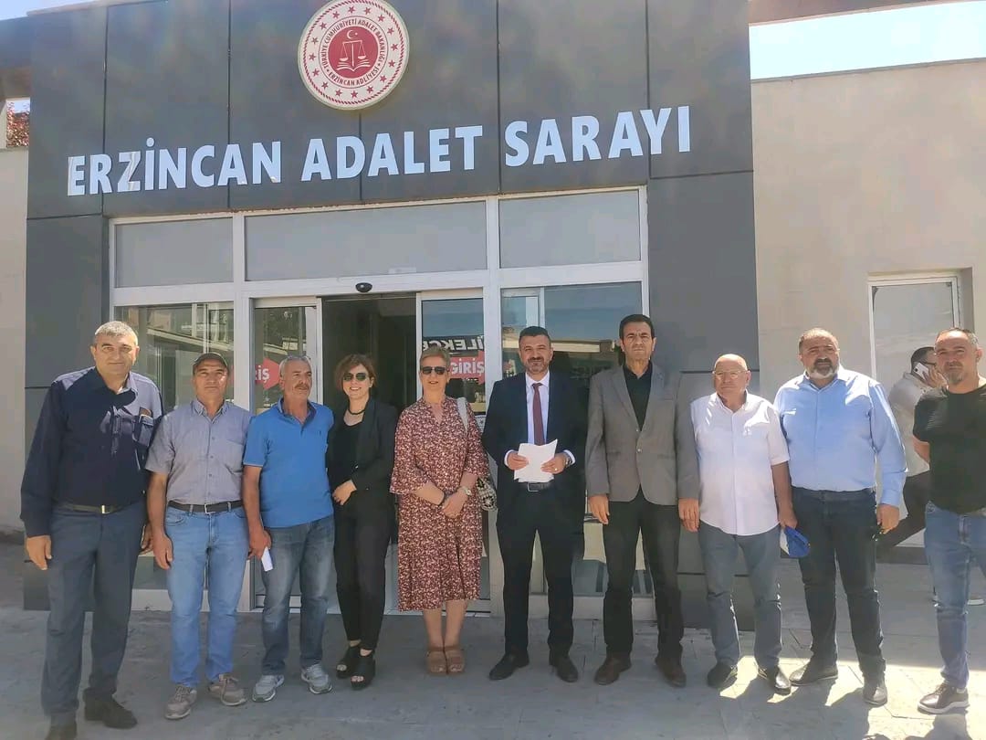 Topçu; TRT Genel Müdürü Yanlı Yayınlarıyla Suç İşlemektedir