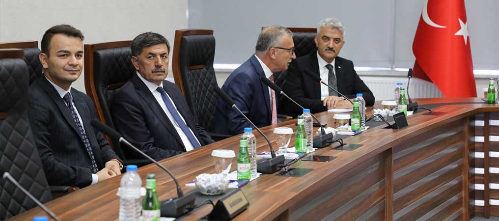 Uluslararası Türk Dünyası Sempozyumu Toplantısı, Yapıldı