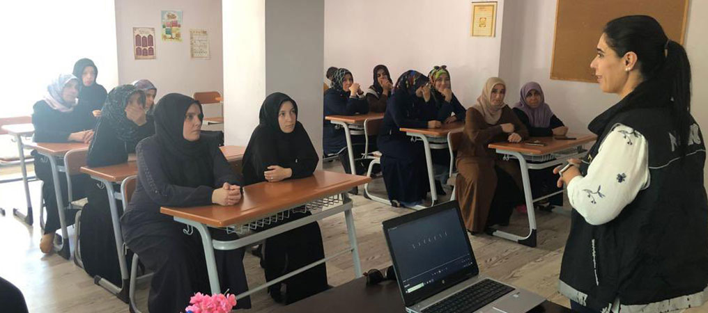 Uyuşturucuyla Mücadeleye Yönelik Bilinçlendirme Eğitimi Verildi