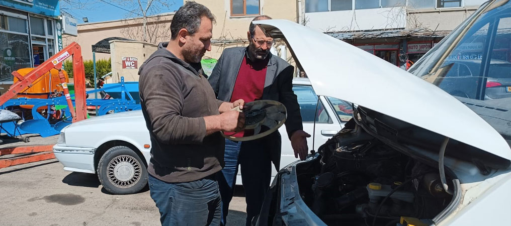 Uzun Yola Gidecekler Dikkat: Aracı Hararetine Dikkat Edin