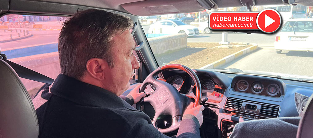 Vali Aydoğdu, ‘Efsane Vali’ Yazıcıoğlu’nun Makam Aracını Yıllar Kullandı ve ‘Hatıran Yeter’ Şarkısını Dinledi