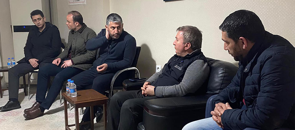 Vali Aydoğdu, Kayıp Madencilerin Ailelerini Yalnız Bırakmıyor