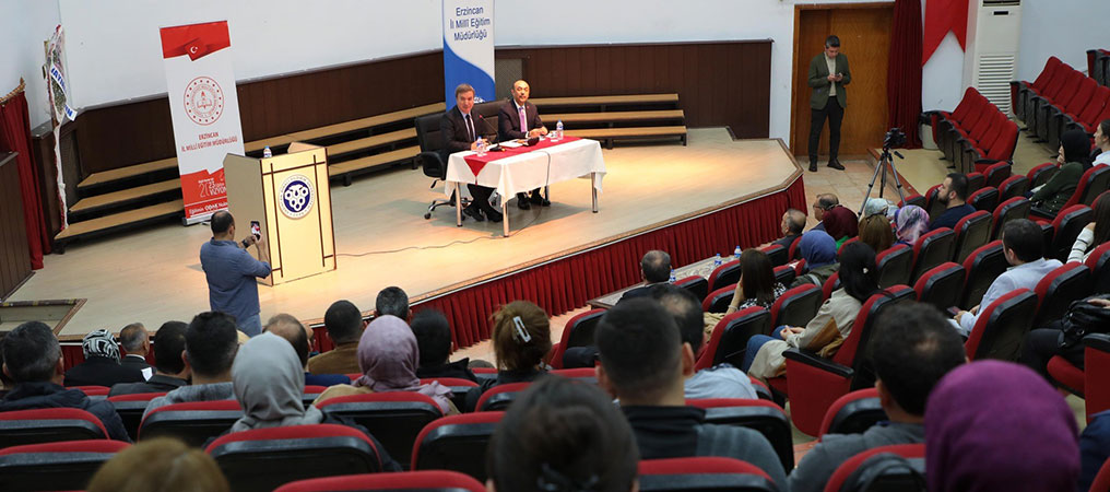 Vali Aydoğdu, Türkçe Öğretmenleriyle Bir Araya Geldi
