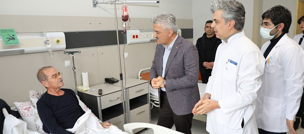 Vali Makas, Hastane Ziyareti Gerçekleştirdi