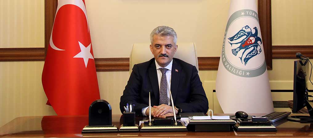 Vali Makas Muhtarlar Gününü Kutladı