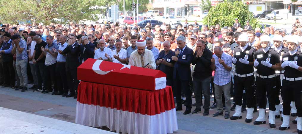 Yunus Polisi Salih Şimşek Son Yolculuğuna Uğurlandı