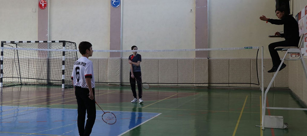  Yıldızlar Badminton İl Birinciliği Müsabakaları Yapıldı   