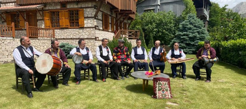 ‘Heybemdeki Türküler’ Programının Bu Haftaki Durağı Kemaliye Oldu