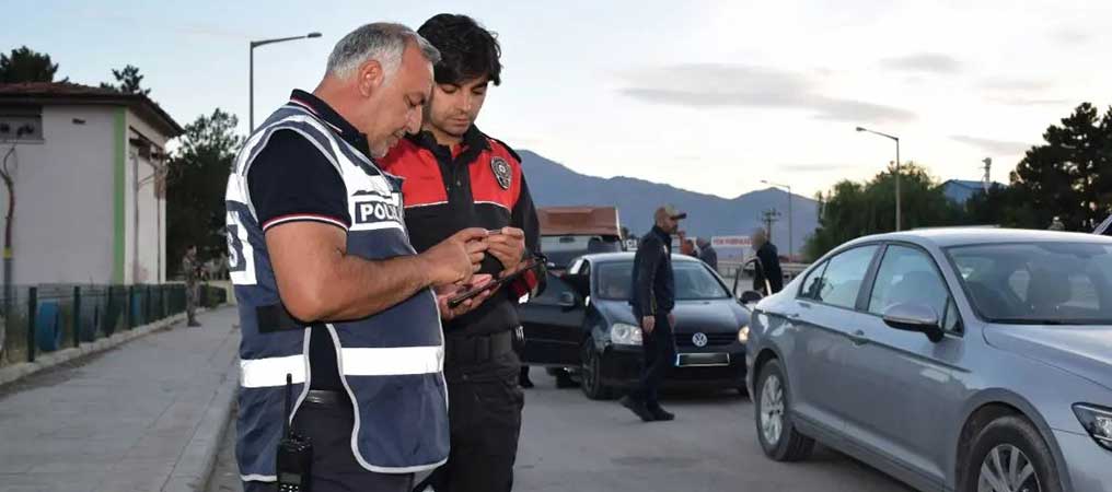 “Huzurlu Sokaklar ve Terör Suçları Uygulaması” Yapıldı