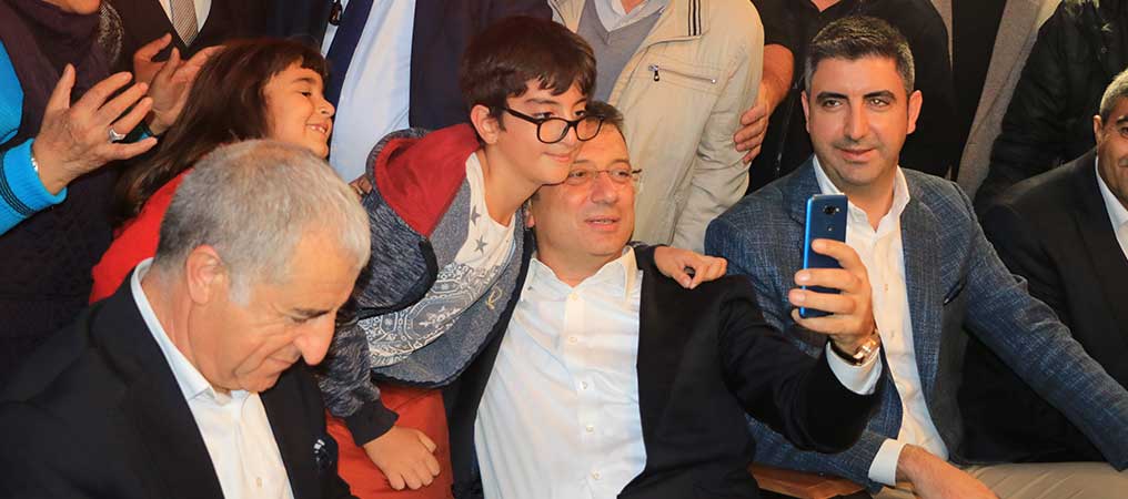İmamoğlu Erzincan’da Esnafla Bir Araya Geldi